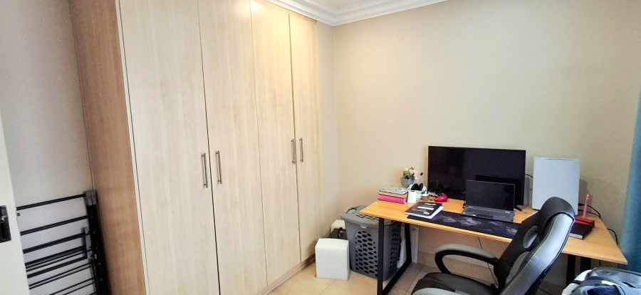2 Bedroom Property for Sale in Hillside Free State